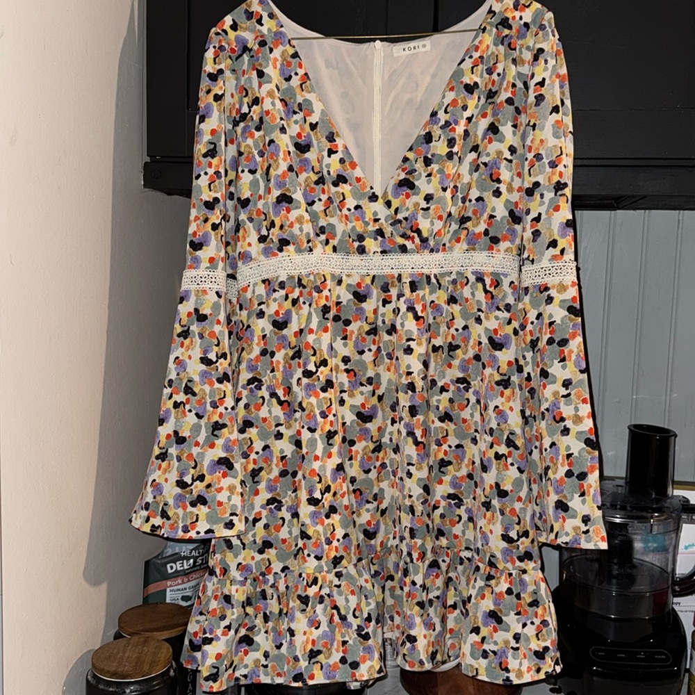 Kori dress size S. Beautiful fit!! Never worn.